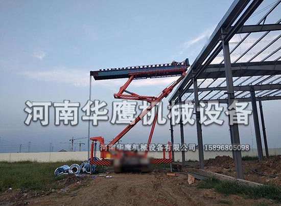 廣西舉升17米履帶式高空壓瓦機施工